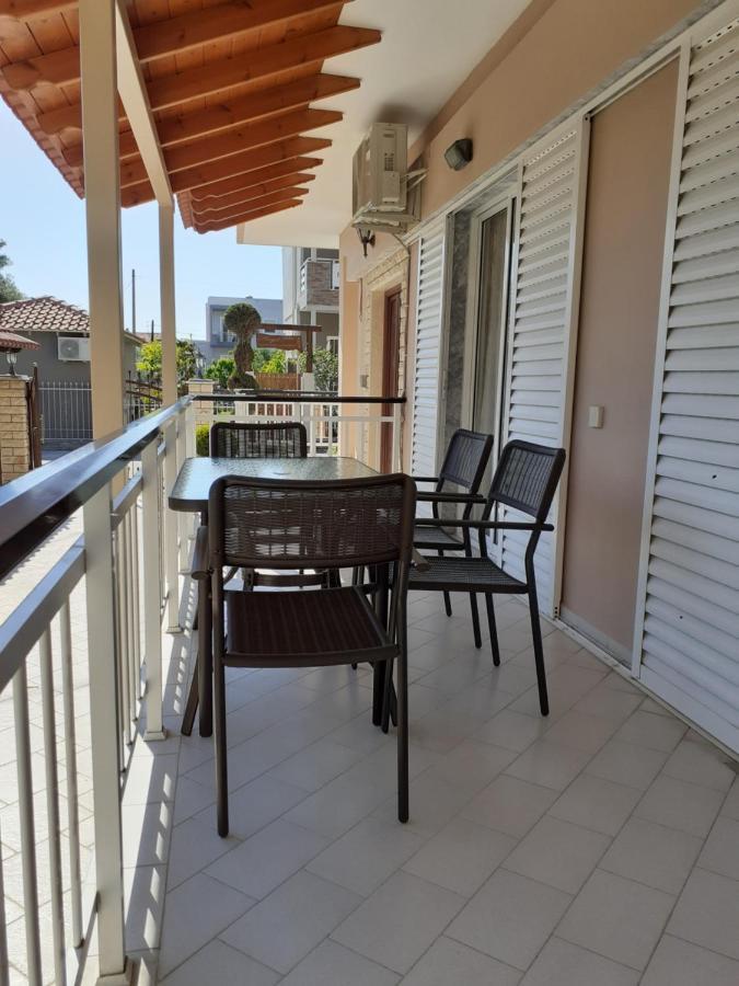 Chrysafis Apartments Vrasná Buitenkant foto